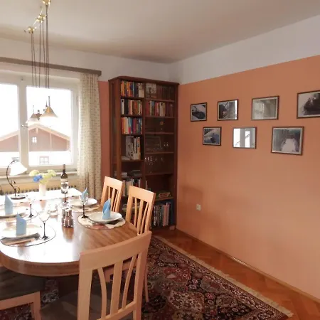In Der Au Apartment *